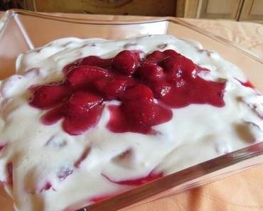 Erdbeer-Tiramisu mit Mandelbiskuit