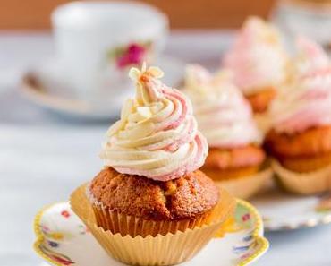[Süßes mit dem Thermomix] Mandel Erdbeer Cupcakes