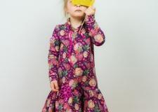 Knebelknopf DIY und Rosa Cowgirl mit Blümchen