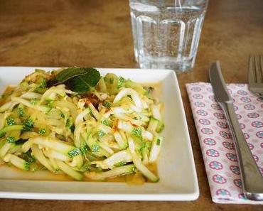 Zucchini als neues Geschmackserlebnis: marokkanischer Zucchinisalat nach Barbara