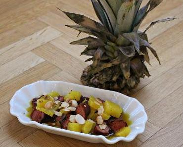 Currywurst mit Ananas-Soße