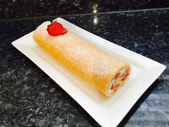 Erdbeer Roulade
