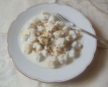 TÜRKISCHE RAVIOLI-MANTI