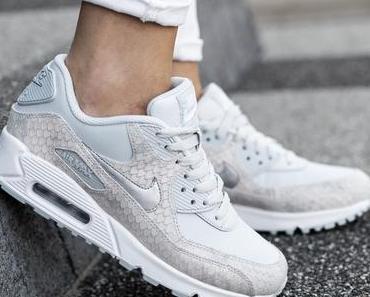 Welche Schuhe zu Tube-Jeans?