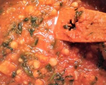 Kürbis-Kichererbsen-Stew mit Couscous