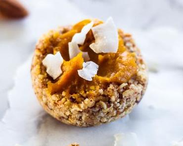 Vegane und glutenfreie No-Bake Mini Kürbis Pies