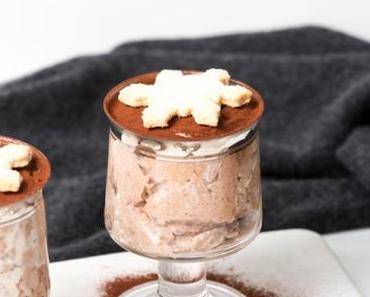 Lebkuchen-Mousse mit Nougat und Pralinen (Rocher) – gingerbread mousse with nougat and pralines