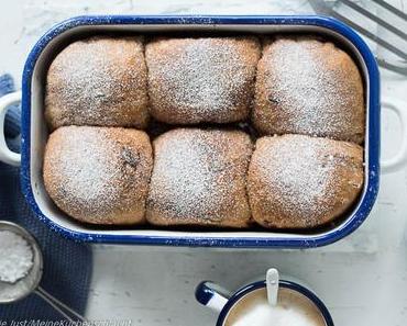 super fluffige Schokostückchen Schoko-Buchteln