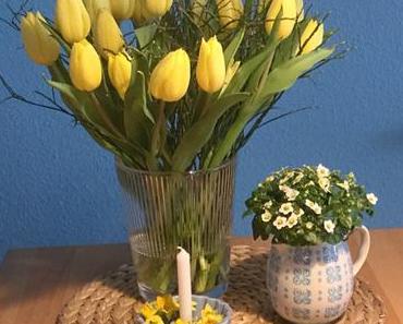 Friday-Flowerday  – oder – Frühlingsgelb