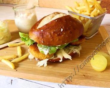 Fisch-Burger mit Laugen- und Körner Brötchen #FastFood #Rezept #IrreLecker