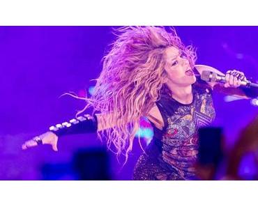 Shakira überzeugt durch ihre Eleganz und Rhythmus