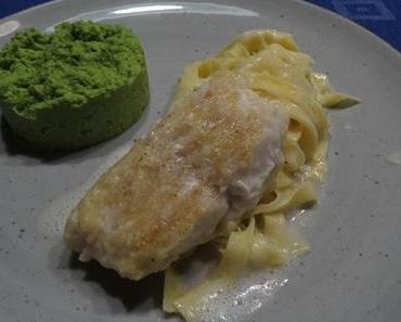 Kingklip mit Bandnudeln und Kokos-Zitronengrassauce