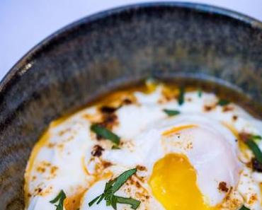 Cilbir – Türkische Eier zum Frühstück
