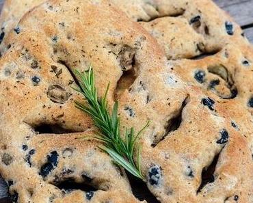 Rustikales Oliven-Rosmarin-Fougasse