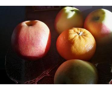 Foto: Äpfel, Birne und  Mandarine