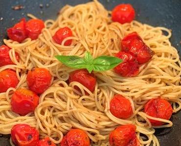 sommerpasta mit ofentomaten