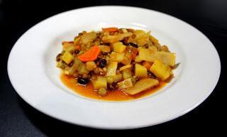 süß-saure Hülsenfrüchte asiatisch
