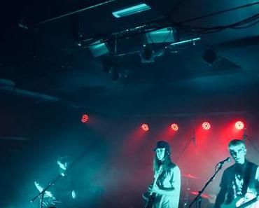 DIIV: Dem Virus den Finger