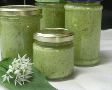 Bärlauchblüten-Pesto