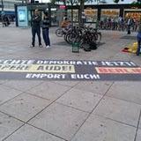 Die Empörten auf dem Alexanderplatz (Fotos)