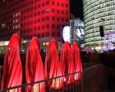 Festival of Lights Berlin – Opening Potzdamer Platz – The Time guards by Manfred Kielnhofer