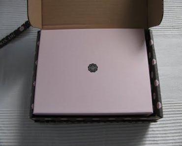 Glossy Box August 2011