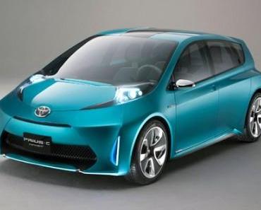2012 kommt Toyota Aqua Hybrid