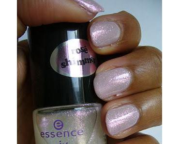 NOTD | P2 Last Forever 070 Charming Secret + Essence Remix Your Style LOVE Topcoat 01 Feel So Good