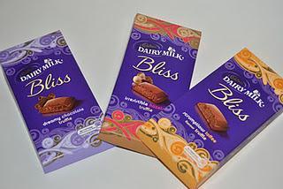 Cadbury Bliss Haselnuss-, Karamell- und Schokoladentrüffel