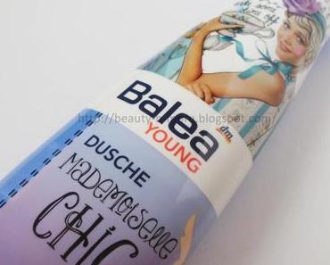 Duschen mit der schicken Mademoiselle ...