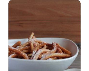 Sweet Fries oder auch: Krapfen-Pommes schwarz-weiß