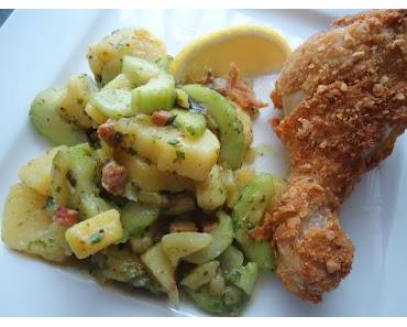 Backhendle mit grünem Kartoffel Gurken Salat