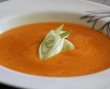 Fruchtige Papayasuppe