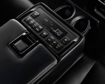 Neuer LEXUS GS mit energiesparender S-Flow Klimaautomatik mit Nanoe-Partikeln