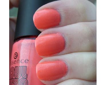 essence Lounge Chair Affair (Soul Sista)