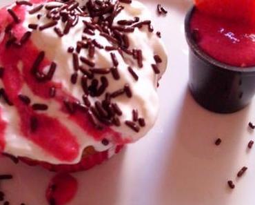 Cookie Muffins mit Himbeeren