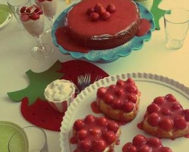 Lactosefreier NY Cheesecake nach Leila Lindholm + Erdbeertortenguß