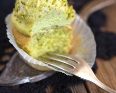 Triple Pistachio Cupcakes