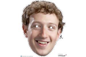 Marc Zuckerberg als Halloween Maske. Gruselig.