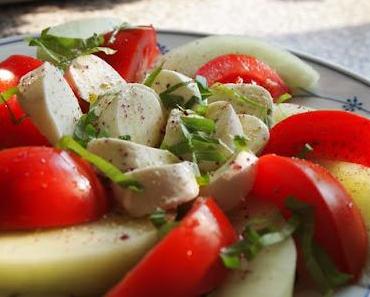 Salad Days are happy Days! Melonensalat mit Tomaten und Mozzarella