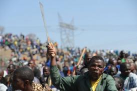 Südafrika: 36 Tote bei Zusammenstößen mit Bergarbeitern