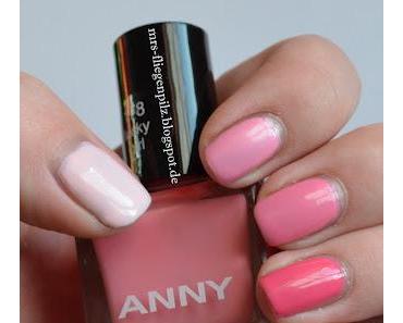 Ombre Nails in Rosa
