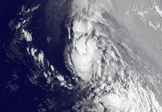 Tropischer Sturm NADINE schon fast Gewissheit - Karibik unwahrscheinlich