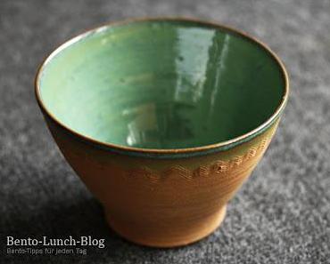 Türkise Keramikschale vom Mittelaltermarkt