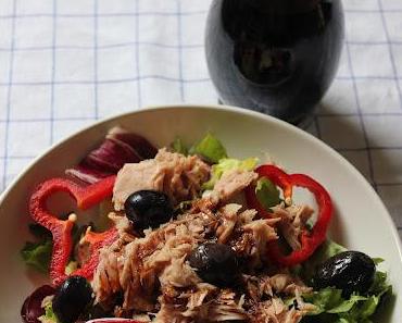 Tunfischsalat mit Granatapfelsoße