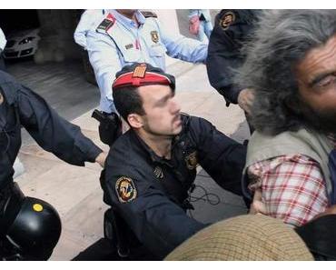 Mutige Polizei rempelt Rentner – Brief an einen Feigling