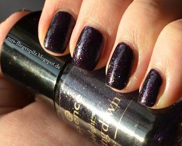 Essence 02 Alice Had A Vision - Again (Twilight Breaking Dawn Part 2 LE)