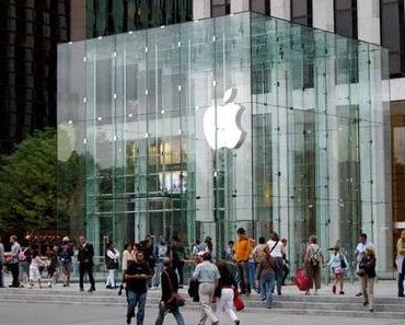 Mitarbeiter beissen in den sauren APPLE