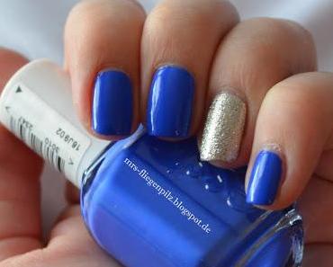 NOTD: Essie Butler Please & Beyond Cozy