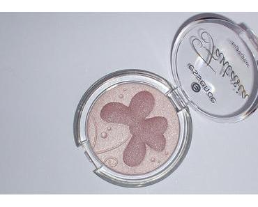 [Swatch/Review] Essence Fantasia LE Multi Colour Highlighter